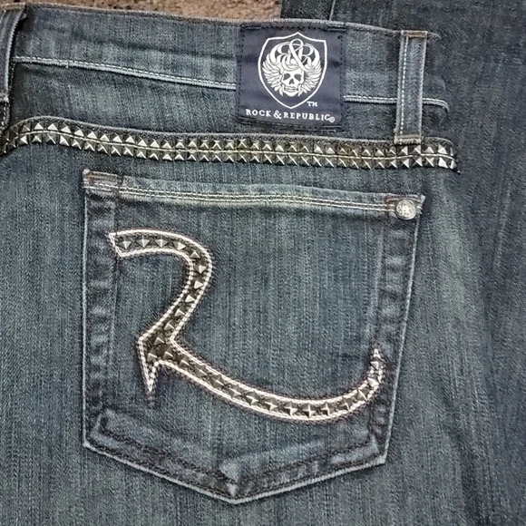 Jeans - Picture 10 of 10
